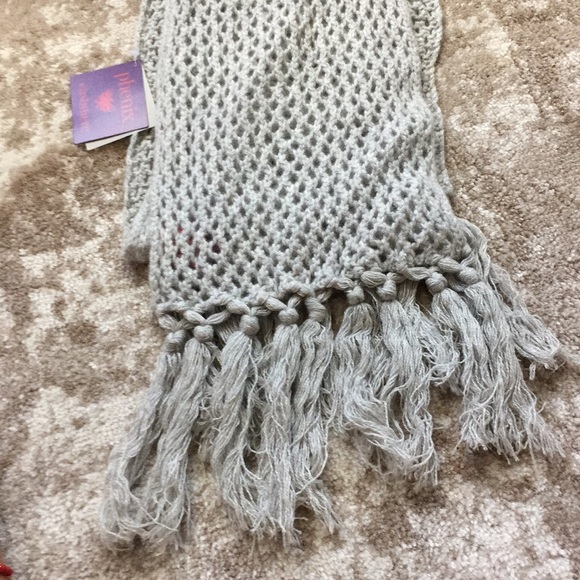 Cashmeres  loosely - knit scarf - Picture 2 of 2